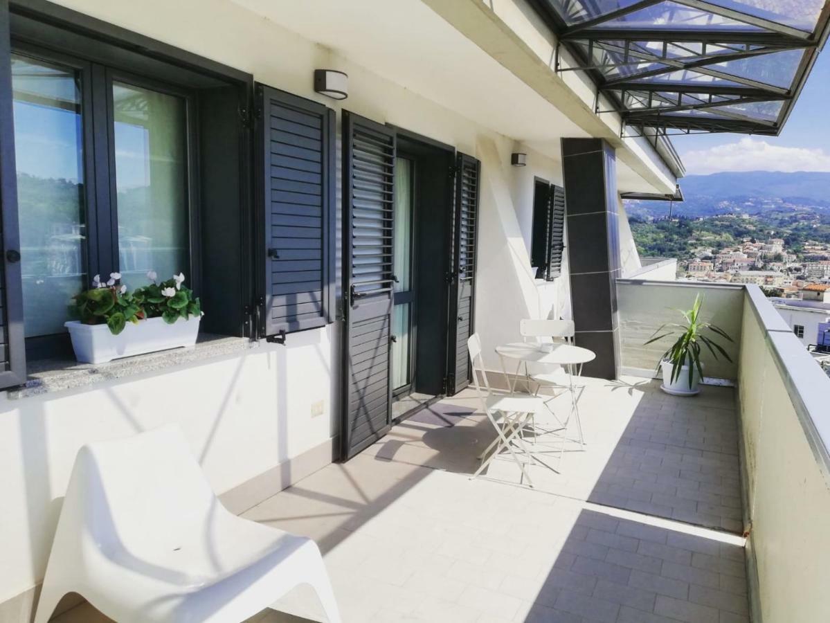 Hotel Civico 27 Cosenza Exterior foto
